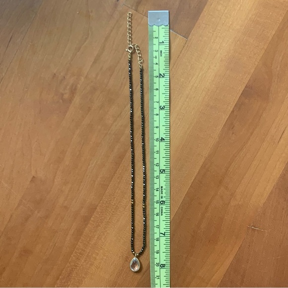 Black Crystal Bead Necklace With Pendant - Picture 5 of 7